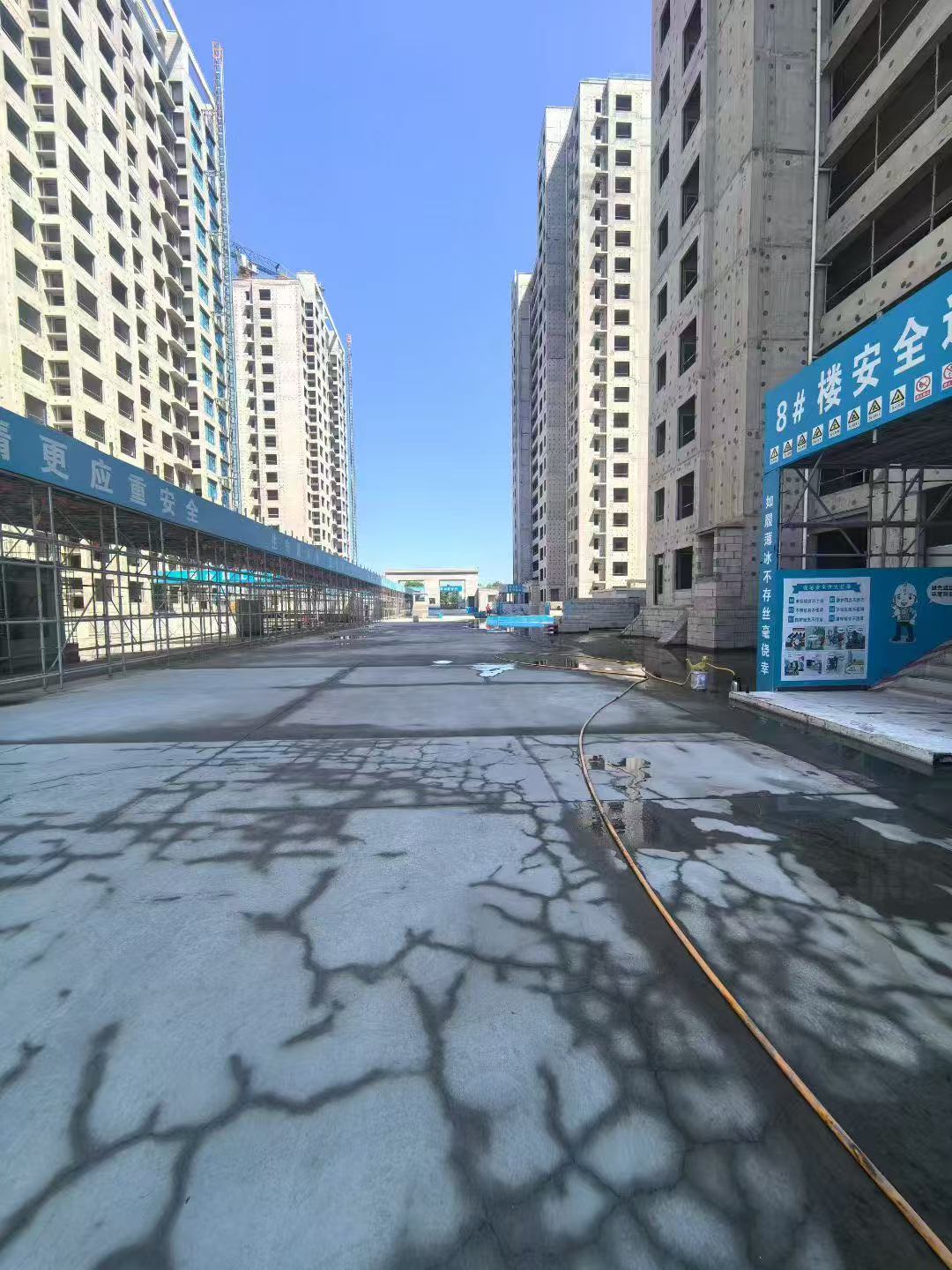 新建小區(qū)13.5