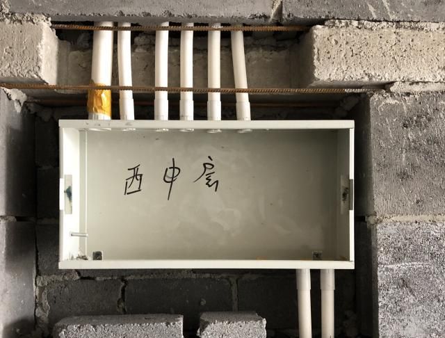 家里裝修，如何從配電箱里面布線到各個用電設(shè)備？有幾種方法？