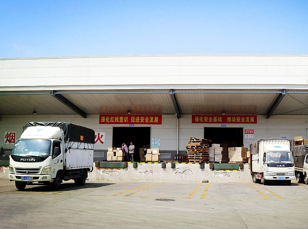 上海中外運物流金海倉高清監(jiān)控系統(tǒng)(圖1)