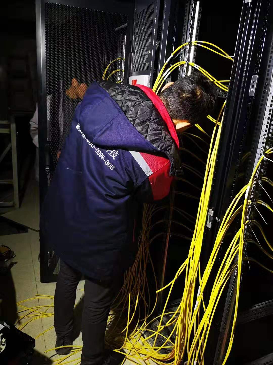 中電科信息大廈光纖熔接及機(jī)房數(shù)據(jù)系統(tǒng)(圖6)