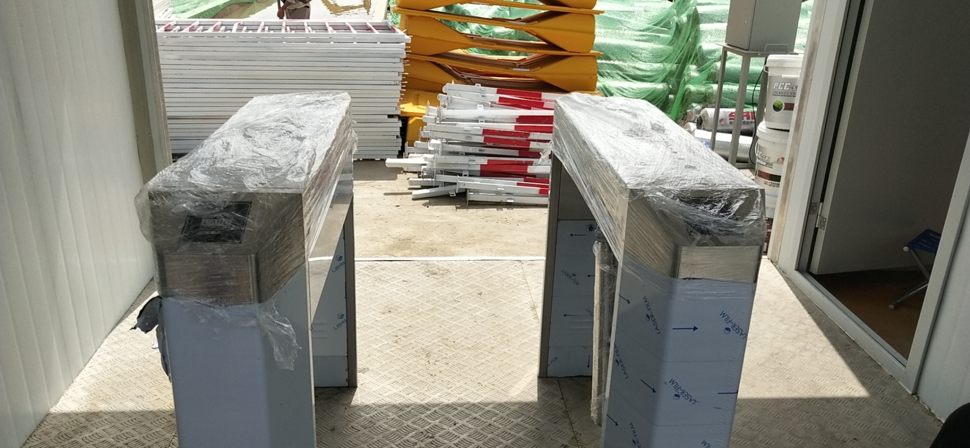 奉賢智慧工地《實(shí)名制閘機(jī)》、《塔吊監(jiān)控系統(tǒng)》(圖3)