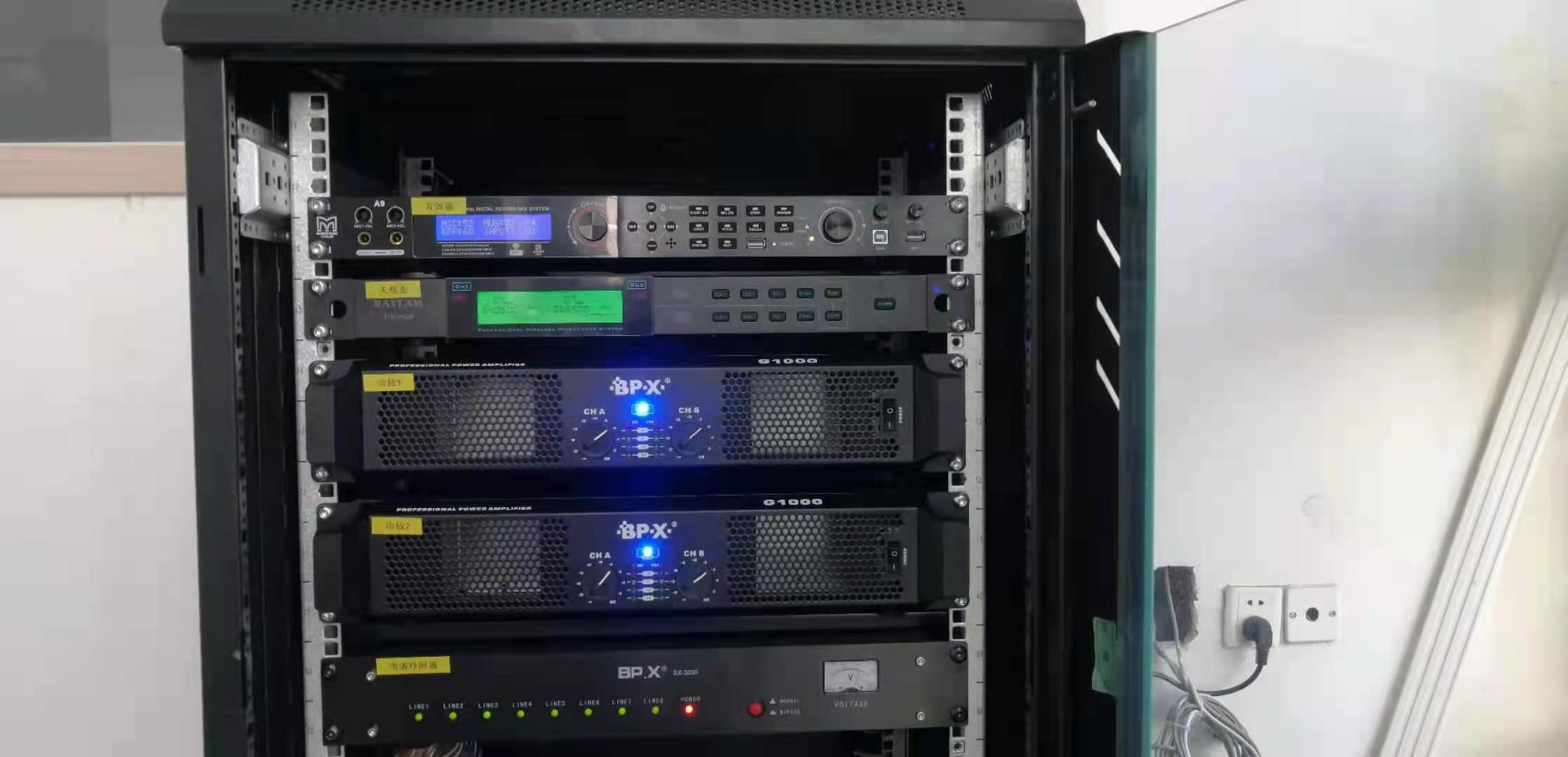 奉賢企業(yè)會議音響系統(tǒng)，高清投影儀(圖7)