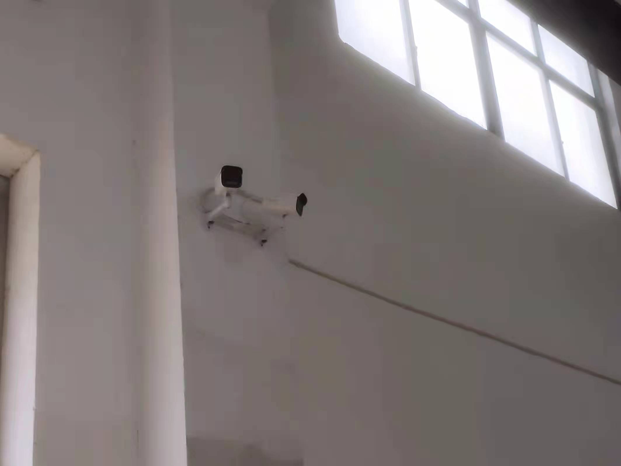 奉賢園區(qū)內(nèi)外《全彩高清監(jiān)控78路》《網(wǎng)絡(luò)無線覆蓋》(圖5)