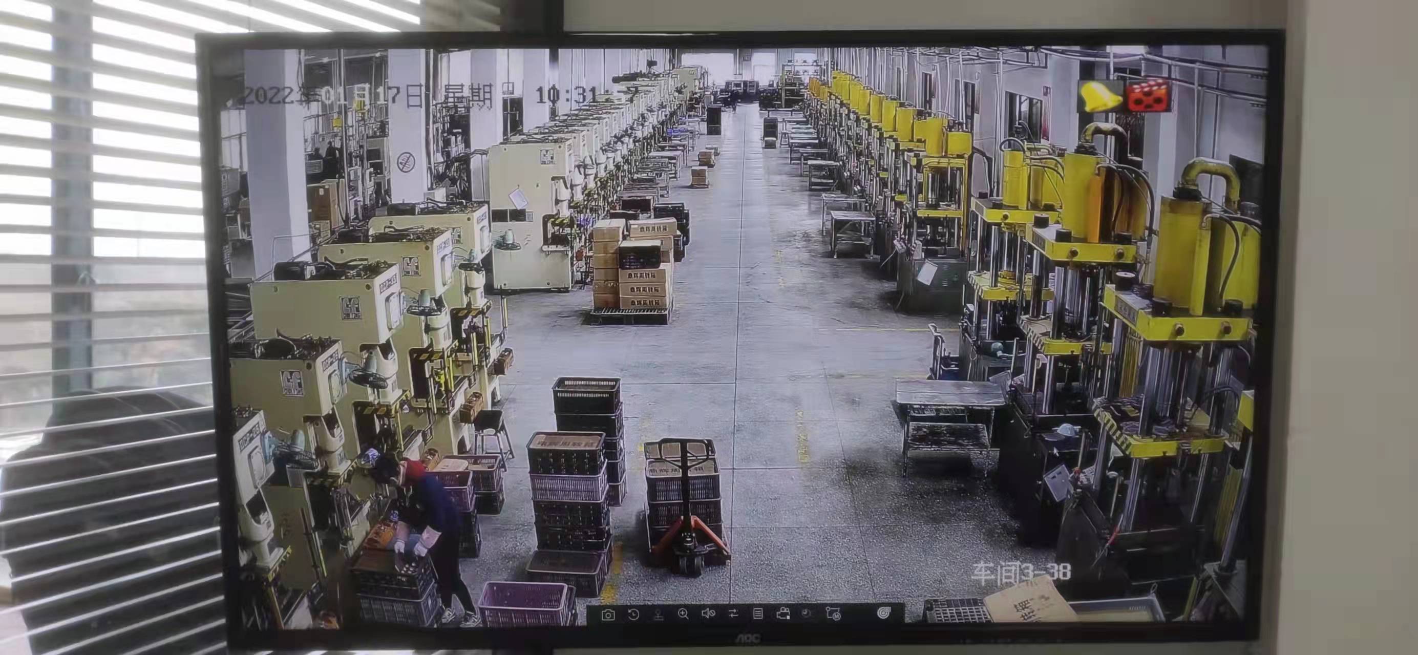 奉賢園區(qū)內(nèi)外《全彩高清監(jiān)控78路》《網(wǎng)絡(luò)無線覆蓋》(圖7)