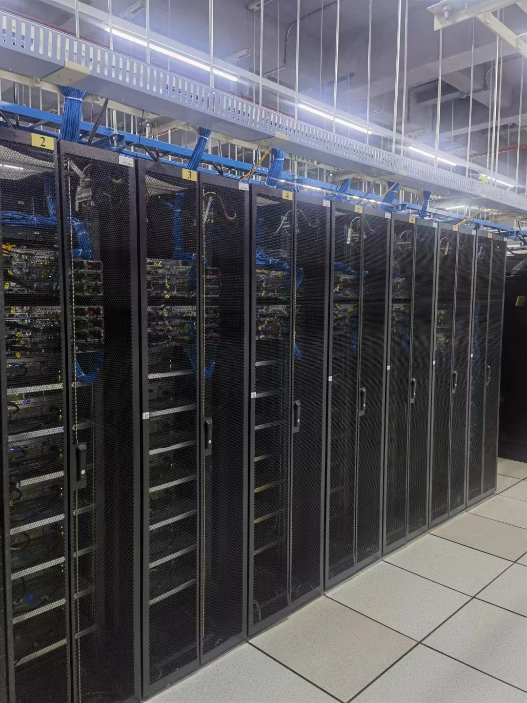 上海電信核心機(jī)房網(wǎng)絡(luò)設(shè)備搬遷安裝服務(wù)(圖7)