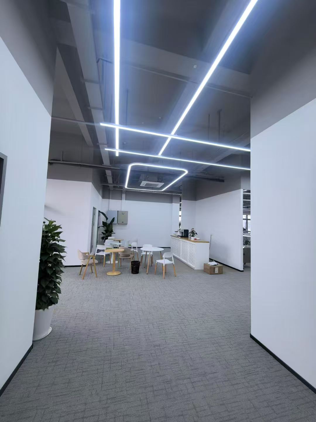 商務(wù)工裝辦公室500平 車間2500平-弱電智能化工程-工裝裝修工程(圖6)